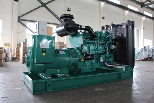 郊区320kw康明斯柴油发电车出租组图片 郊区320kw康明斯柴油发电车出租组图片