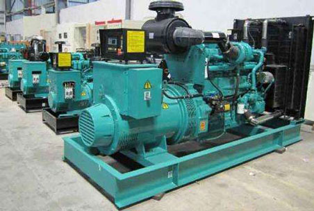 郊区1000kw康明斯柴油发电机组图片 郊区1000kw康明斯柴油发电机组图片
